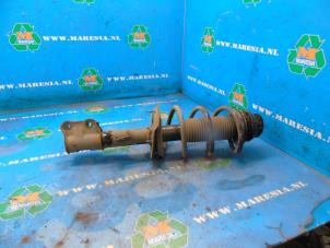 Gebruikte Mac Phersonpoot rechts-voor Hyundai iX20 (JC) 1.4i 16V Prijs € 78,75 Margeregeling aangeboden door Maresia Auto Recycling B.V.