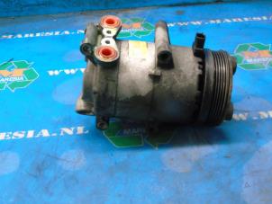 Gebruikte Aircopomp Ford Focus C-Max 1.8 16V Prijs € 42,00 Margeregeling aangeboden door Maresia Auto Recycling B.V.