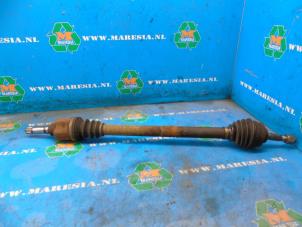 Gebruikte Cardanas rechts-voor (VWA) Peugeot 208 I (CA/CC/CK/CL) 1.4 16V Prijs € 63,00 Margeregeling aangeboden door Maresia Auto Recycling B.V.