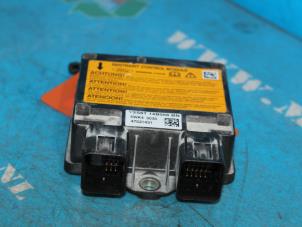 Gebruikte Airbag Module Ford Fiesta 5 (JD/JH) 1.3 Prijs € 47,25 Margeregeling aangeboden door Maresia Auto Recycling B.V.