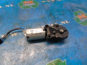 Gebruikte Cabriodak Motor Opel Tigra Twin Top Prijs € 57,75 Margeregeling aangeboden door Maresia Auto Recycling B.V.