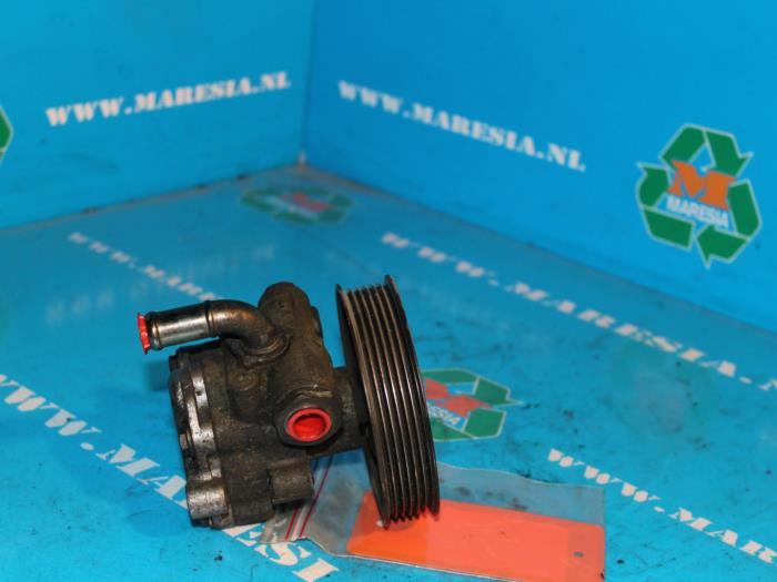 Gebruikte Pomp Servo Seat Inca (6K9) 1.9 SDI Prijs € 42,00 Margeregeling aangeboden door Maresia Auto Recycling B.V.