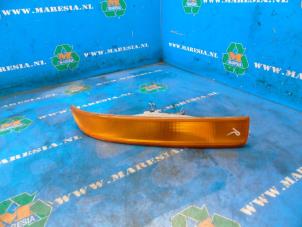 Gebruikte Pinker rechts Renault Master II (FD/HD) 2.2 dCi 16V Prijs € 15,75 Margeregeling aangeboden door Maresia Auto Recycling B.V.