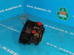 Gebruikte Servopomp Ford Mondeo III 1.8 16V Prijs € 21,00 Margeregeling aangeboden door Maresia Auto Recycling B.V.