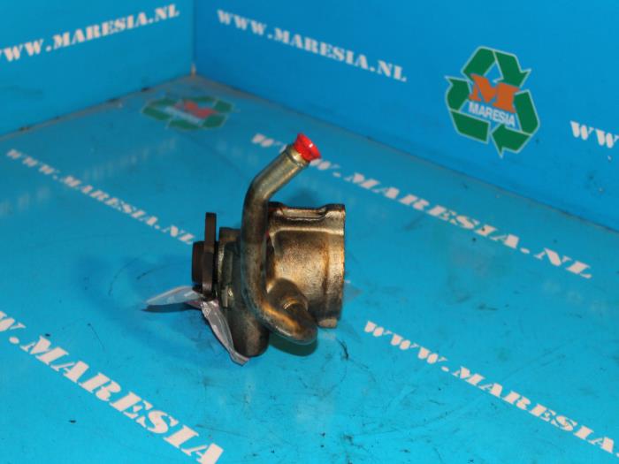 Gebruikte Servopomp Daewoo Nexia 1.5 GL 8V Prijs € 21,00 Margeregeling aangeboden door Maresia Auto Recycling B.V.