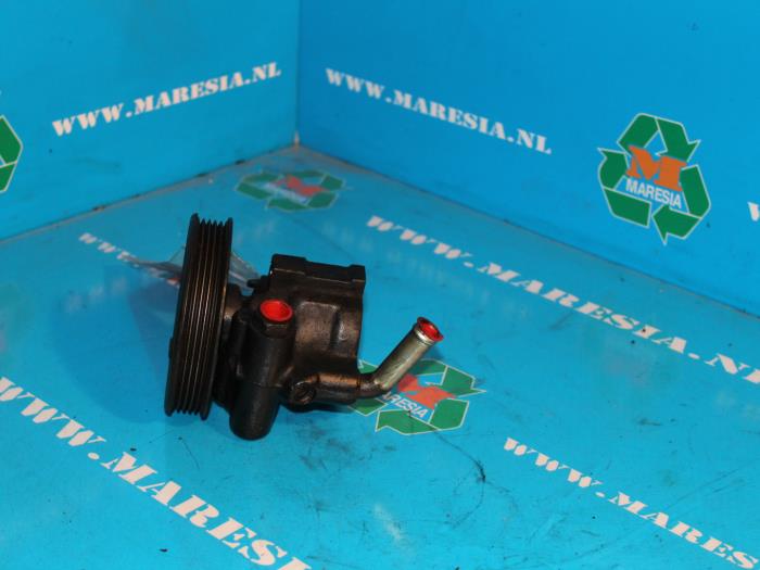 Gebruikte Stuurpomp Daewoo Espero 2.0 CD Prijs € 21,00 Margeregeling aangeboden door Maresia Auto Recycling B.V.