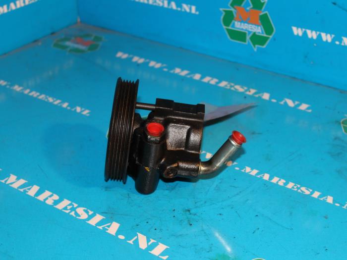Gebruikte Stuurpomp Daewoo Espero 2.0 CD Prijs € 21,00 Margeregeling aangeboden door Maresia Auto Recycling B.V.