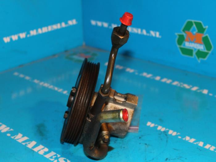Gebruikte Pomp Servo Daewoo Lanos (TA/TF08/48/86) 1.5 Prijs € 21,00 Margeregeling aangeboden door Maresia Auto Recycling B.V.