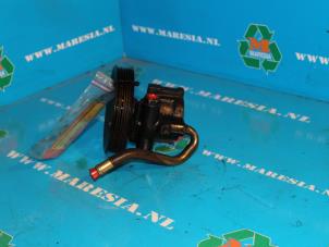 Gebruikte Pomp Servo Chevrolet Nubira (J200) 2.0 16V Prijs € 21,00 Margeregeling aangeboden door Maresia Auto Recycling B.V.