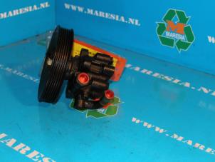 Gebruikte Pomp Servo Daewoo Leganza 2.0 SX,CDX 16V Prijs € 21,00 Margeregeling aangeboden door Maresia Auto Recycling B.V.