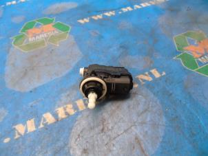 Gebruikte Koplampmotor Dacia Sandero III 1.0 TCe 90 12V Prijs € 26,25 Margeregeling aangeboden door Maresia Auto Recycling B.V.