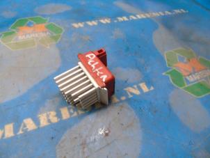 Gebruikte Kachel Weerstand Seat Alhambra (7V8/9) 2.0 Prijs € 21,00 Margeregeling aangeboden door Maresia Auto Recycling B.V.