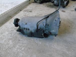 Gebruikte Automaatbak Mercedes SLK (R170) 2.3 230 K 16V Prijs € 787,50 Margeregeling aangeboden door Maresia Auto Recycling B.V.