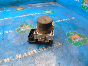 Gebruikte ABS Pomp Kia Pro Ceed Prijs € 105,00 Margeregeling aangeboden door Maresia Auto Recycling B.V.