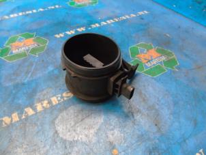 Gebruikte Luchthoeveelheidsmeter Mercedes ML II (164/4JG) 3.5 350 4-Matic V6 24V Prijs € 57,75 Margeregeling aangeboden door Maresia Auto Recycling B.V.