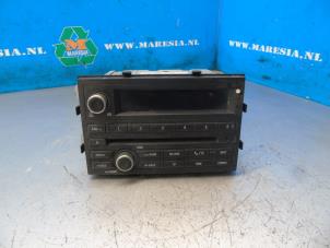 Gebruikte Radio CD Speler Chevrolet Aveo 1.2 16V Prijs € 105,00 Margeregeling aangeboden door Maresia Auto Recycling B.V.