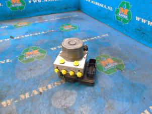 Gebruikte ABS Pomp Opel Corsa Prijs € 42,00 Margeregeling aangeboden door Maresia Auto Recycling B.V.