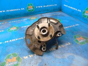 Gebruikte Asschenkel rechts-voor Toyota iQ 1.0 12V VVT-i Prijs € 78,75 Margeregeling aangeboden door Maresia Auto Recycling B.V.