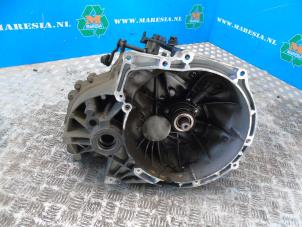 Gebruikte Versnellingsbak Volvo V70 (BW) 1.6 DRIVe 16V Prijs € 472,50 Margeregeling aangeboden door Maresia Auto Recycling B.V.