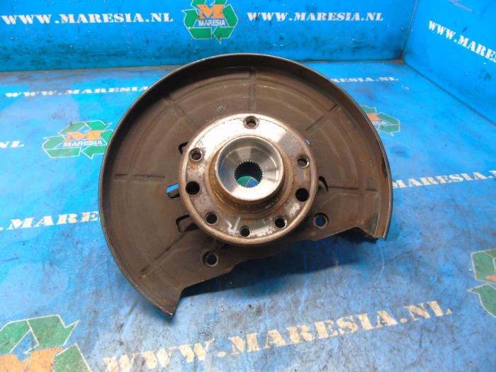 Knuckle, front right Opel Meriva
