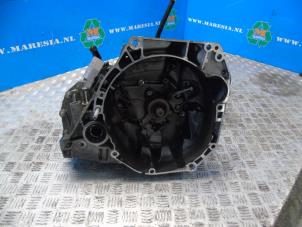Gebruikte Versnellingsbak Dacia Logan MCV II/Sandero Wagon (7S) 0.9 TCE 12V Prijs € 525,00 Margeregeling aangeboden door Maresia Auto Recycling B.V.