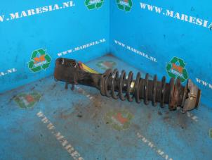 Gebruikte Mac Phersonpoot links-voor Chevrolet Matiz 0.8 S,SE Prijs € 31,50 Margeregeling aangeboden door Maresia Auto Recycling B.V.