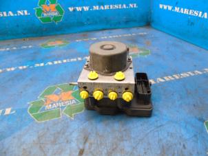 Gebruikte ABS Pomp Dacia Sandero II 1.5 dCi 90 Prijs € 157,50 Margeregeling aangeboden door Maresia Auto Recycling B.V.