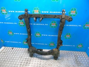 Gebruikte Subframe Chevrolet Orlando (YYM/YYW) 2.0 D 16V Prijs € 210,00 Margeregeling aangeboden door Maresia Auto Recycling B.V.