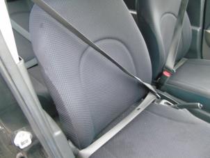 Gebruikte Veiligheidsgordel rechts-voor Daihatsu Sirion 2 (M3) 1.3 16V DVVT Prijs € 52,50 Margeregeling aangeboden door Maresia Auto Recycling B.V.