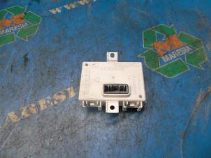 Gebruikte Computer Diversen Renault Clio IV (5R) 0.9 Energy TCE 90 12V Prijs € 52,50 Margeregeling aangeboden door Maresia Auto Recycling B.V.