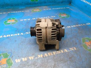 Gebruikte Dynamo Opel Corsa D 1.2 16V Prijs € 21,00 Margeregeling aangeboden door Maresia Auto Recycling B.V.