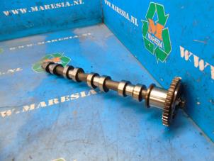 Gebruikte Nokkenas Hyundai i10 (F5) 1.2i 16V Prijs € 157,50 Margeregeling aangeboden door Maresia Auto Recycling B.V.