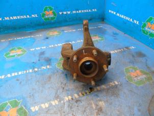 Gebruikte Asschenkel links-voor Jaguar X-type 2.1 V6 24V Prijs € 42,00 Margeregeling aangeboden door Maresia Auto Recycling B.V.