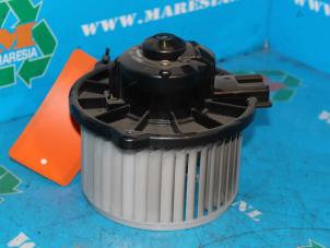 Gebruikte Chaufage Ventilatiemotor Toyota Yaris Verso (P2) 1.3 16V Prijs € 13,13 Margeregeling aangeboden door Maresia Auto Recycling B.V.