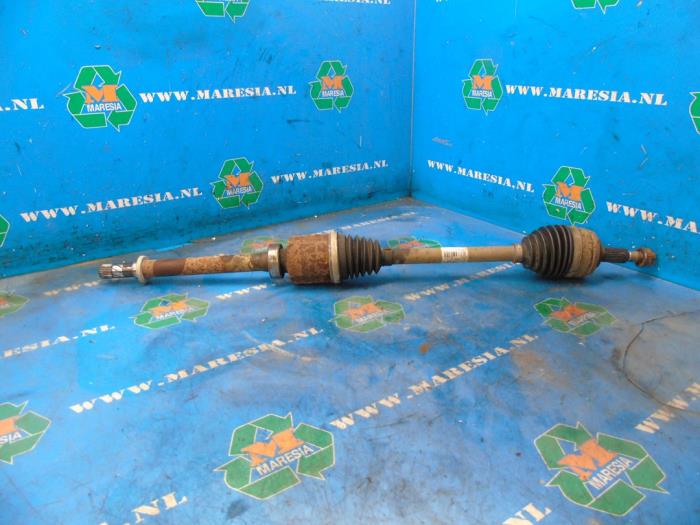 Front drive shaft, right Dacia Duster