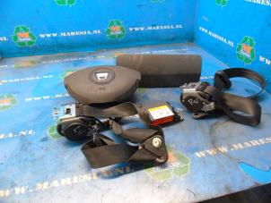 Gebruikte Airbag Set + Module Dacia Duster (HS) 1.5 dCi Prijs € 525,00 Margeregeling aangeboden door Maresia Auto Recycling B.V.