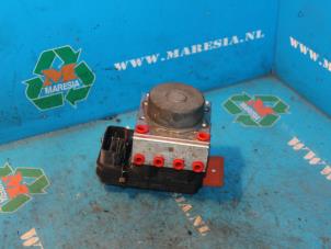 Gebruikte ABS Pomp Toyota iQ 1.0 12V VVT-i Prijs € 105,00 Margeregeling aangeboden door Maresia Auto Recycling B.V.