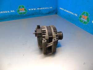 Gebruikte Dynamo Opel Corsa E 1.3 CDTi 16V ecoFLEX Prijs € 84,00 Margeregeling aangeboden door Maresia Auto Recycling B.V.