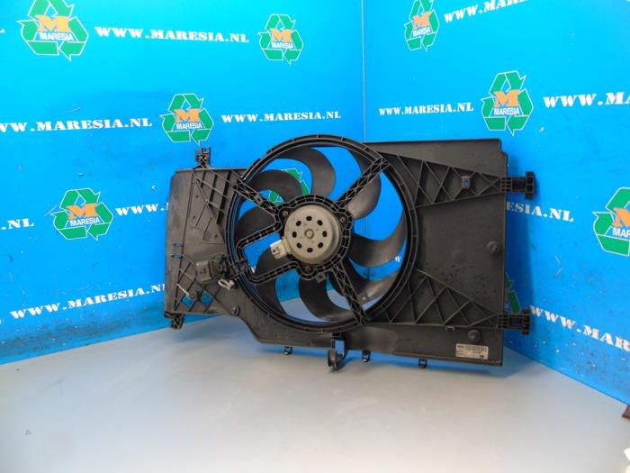 Cooling fans Opel Meriva