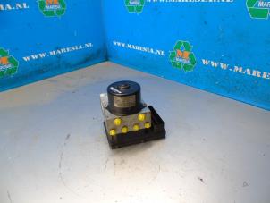 Gebruikte ABS Pomp Mercedes CLC (C203) 2.2 220 CDI 16V Prijs € 183,75 Margeregeling aangeboden door Maresia Auto Recycling B.V.