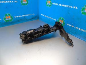 Gebruikte Kleppendeksel Ford Fiesta 6 (JA8) 1.6 TDCi 16V 95 Prijs € 36,75 Margeregeling aangeboden door Maresia Auto Recycling B.V.