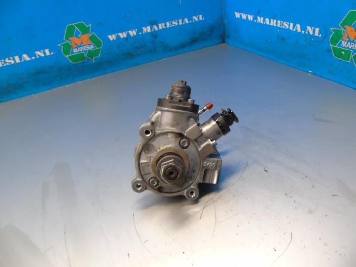 Mechanical fuel pump Peugeot Partner
