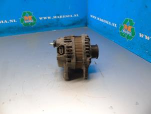 Gebruikte Dynamo Nissan Juke (F15) 1.6 16V Prijs € 31,50 Margeregeling aangeboden door Maresia Auto Recycling B.V.