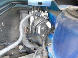 Gebruikte ABS Pomp Ford C-Max (DM2) 2.0 16V Prijs € 78,75 Margeregeling aangeboden door Maresia Auto Recycling B.V.