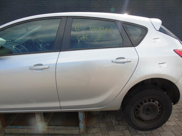 Rear door 4-door, left Opel Astra