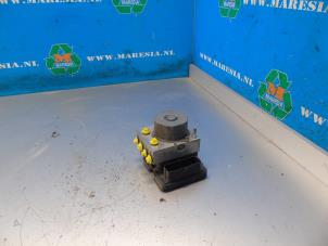 Gebruikte ABS Pomp Dacia Logan MCV II/Sandero Wagon (7S) 0.9 TCE 12V Prijs € 131,25 Margeregeling aangeboden door Maresia Auto Recycling B.V.