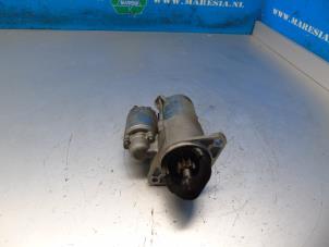 Startmotor van een Opel Meriva (A) 1.6 16V 2010