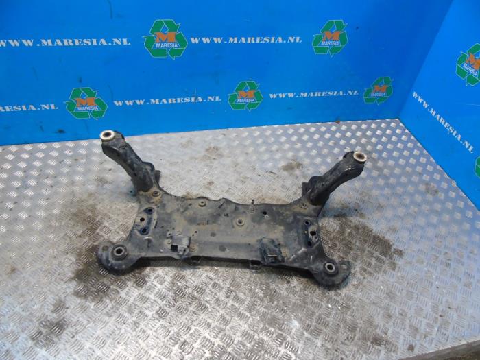 Subframe Ford Transit Connect