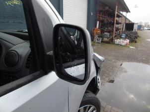 Gebruikte Buitenspiegel rechts Fiat Qubo 1.3 D 16V Multijet Prijs € 68,25 Margeregeling aangeboden door Maresia Auto Recycling B.V.