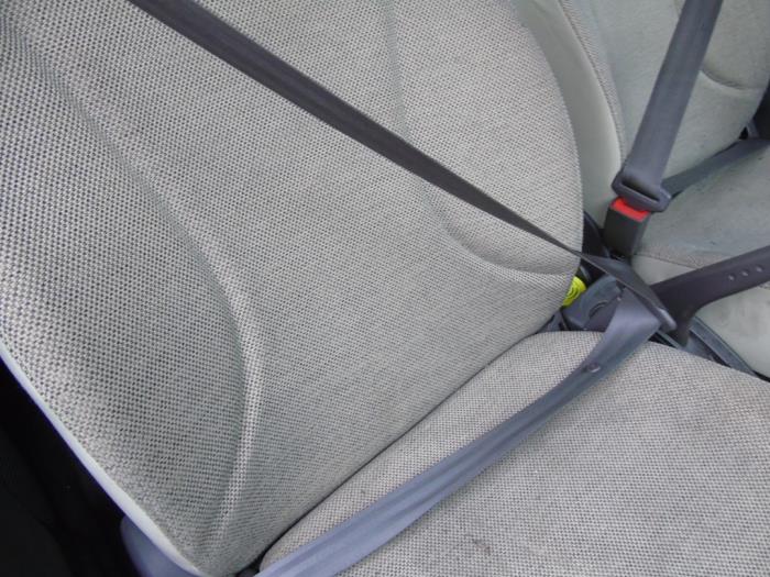 Front seatbelt, right Nissan Micra